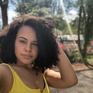 Meet your Posher, Kaitlyn